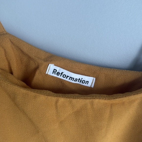 Reformation Mignon Dress in Ochre 0 - Picture 10 of 16